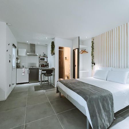 Sky - Gite Meuble & Confort Drome - Ecolodgite Laveyron Exterior foto