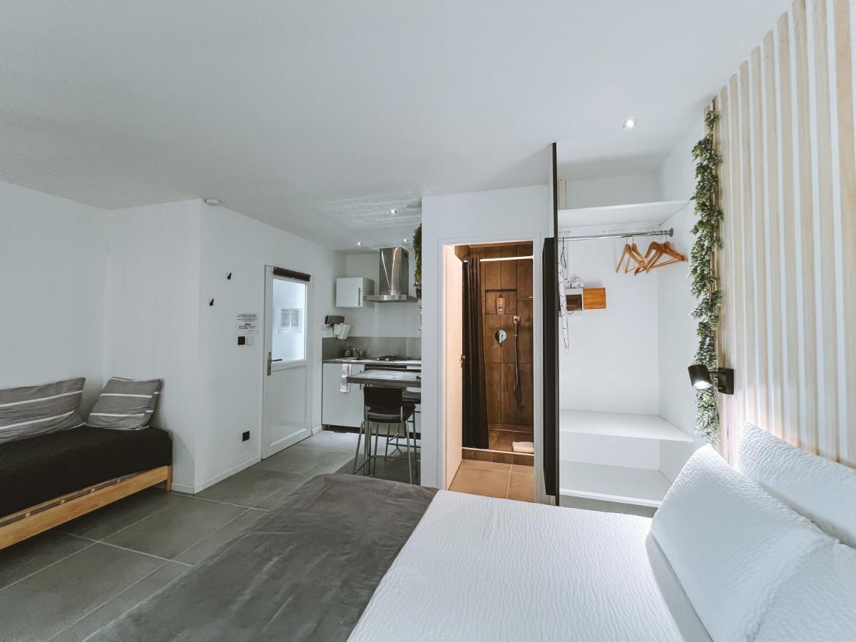 Sky - Gite Meuble & Confort Drome - Ecolodgite Laveyron Exterior foto