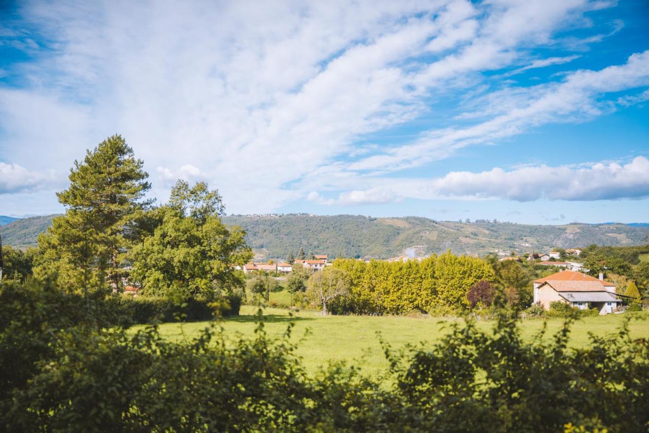 Sky - Gite Meuble & Confort Drome - Ecolodgite Laveyron Exterior foto